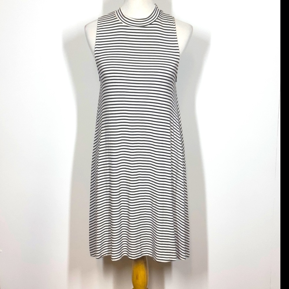High Neck Black and White Striped Ribbed Sleeveless Dress Sz M